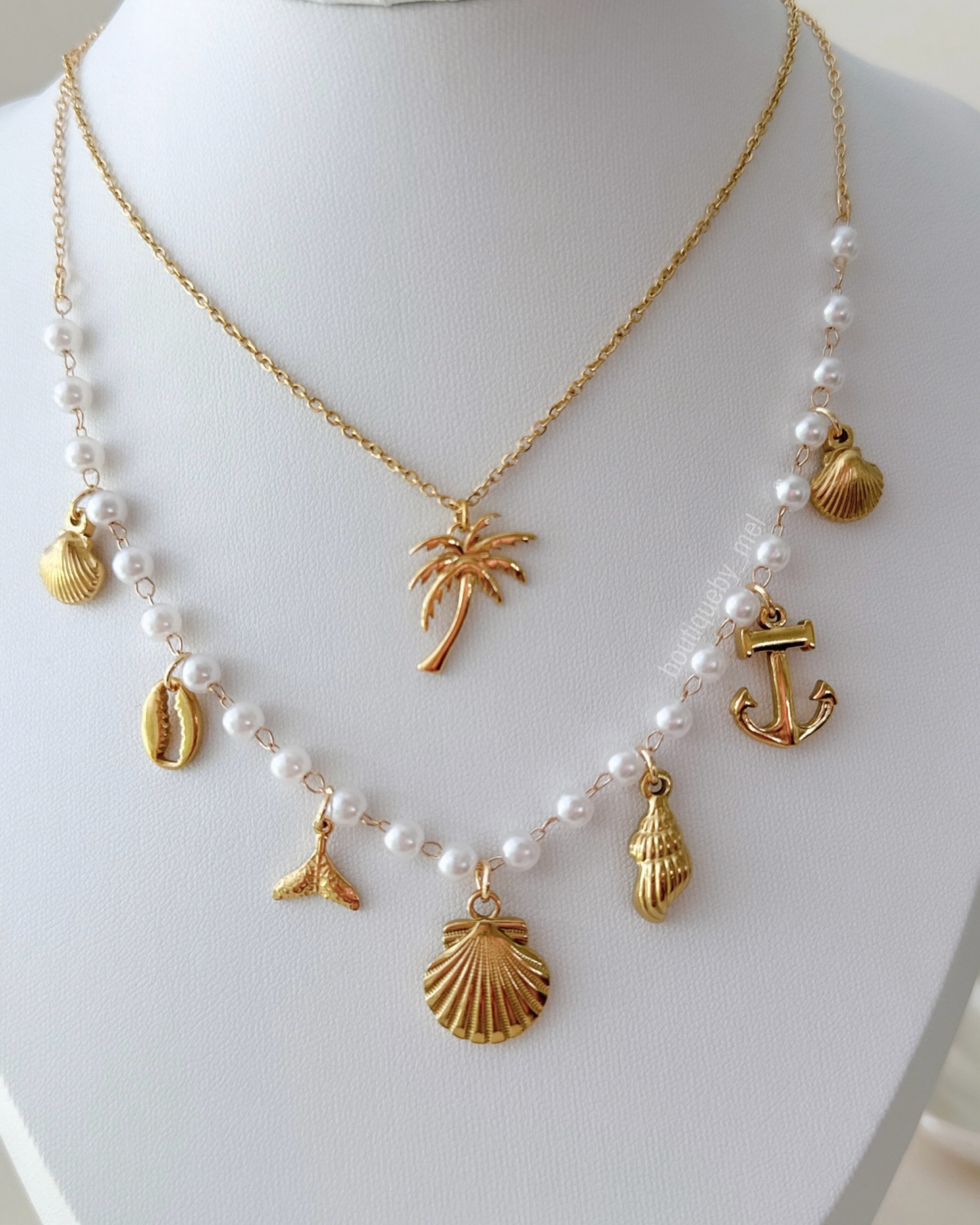 Tropical Palm Necklace