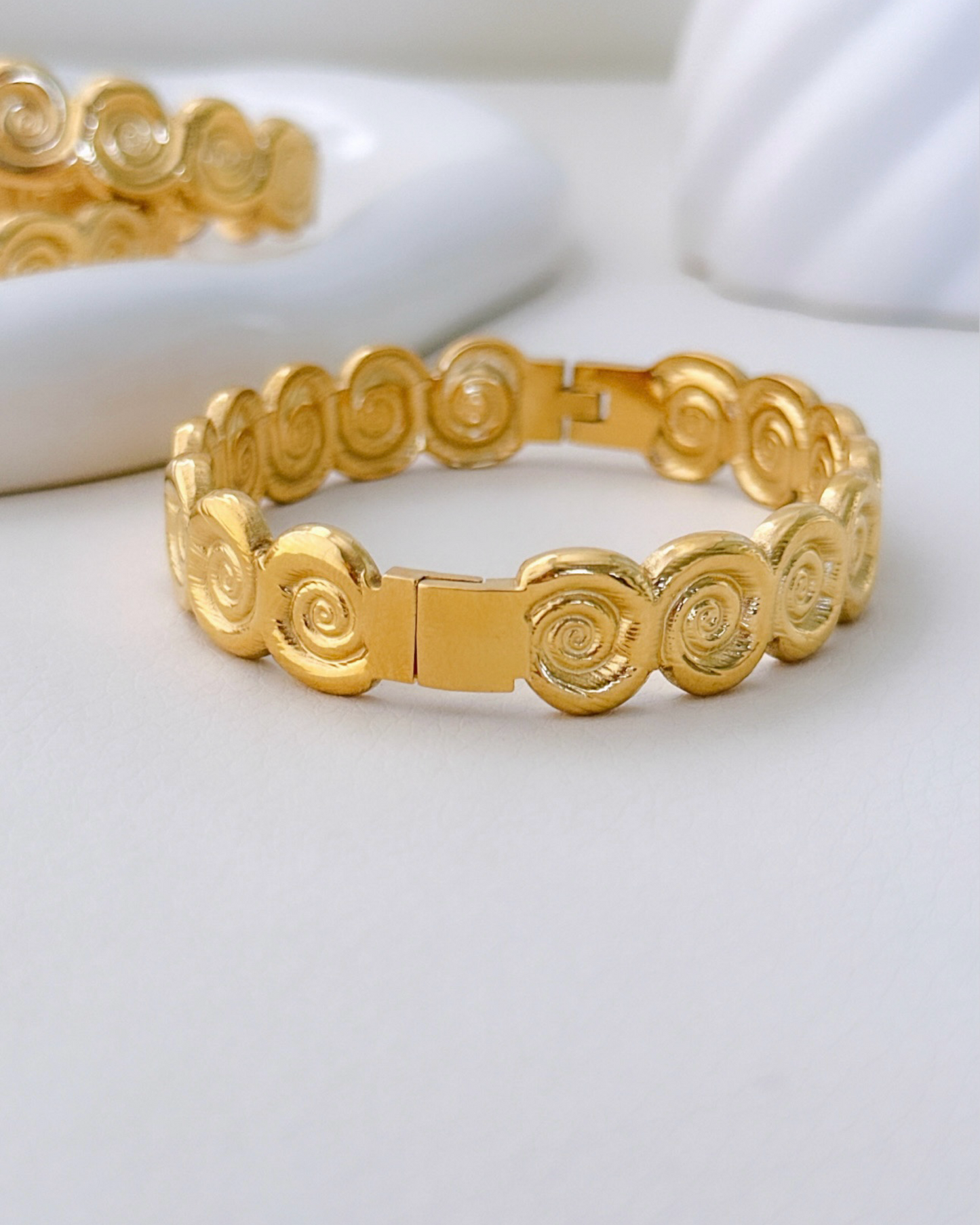 Seashells Bangle