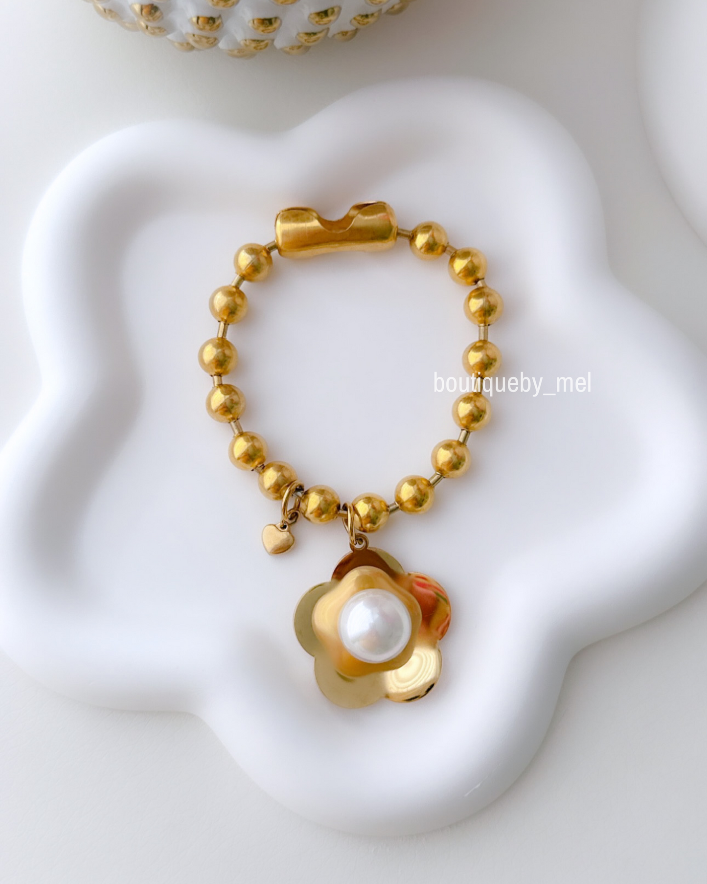 Flower Pearl Bracelet