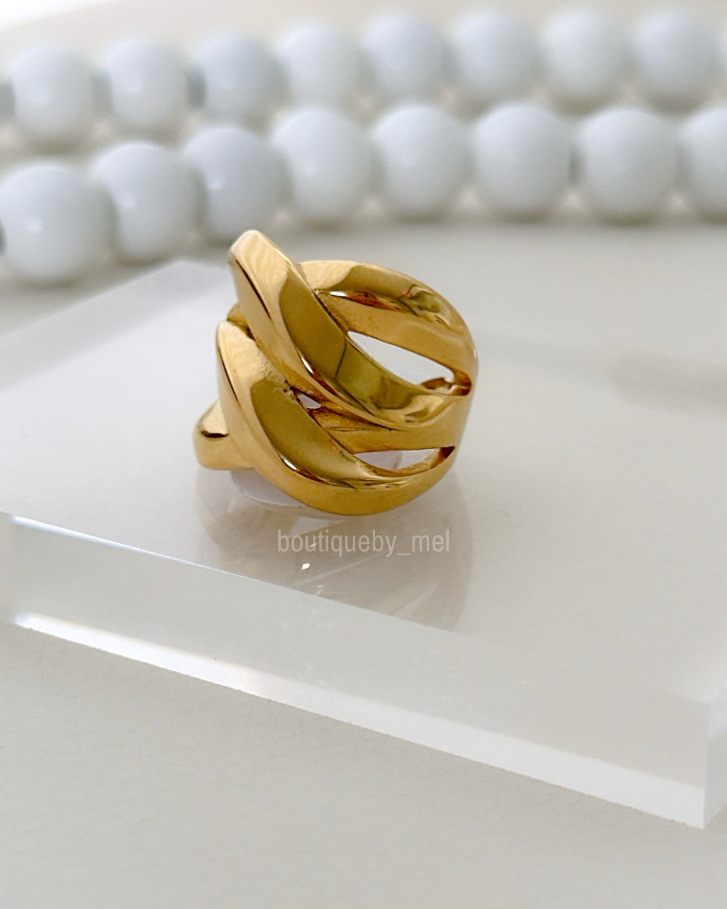 Twisted Ring