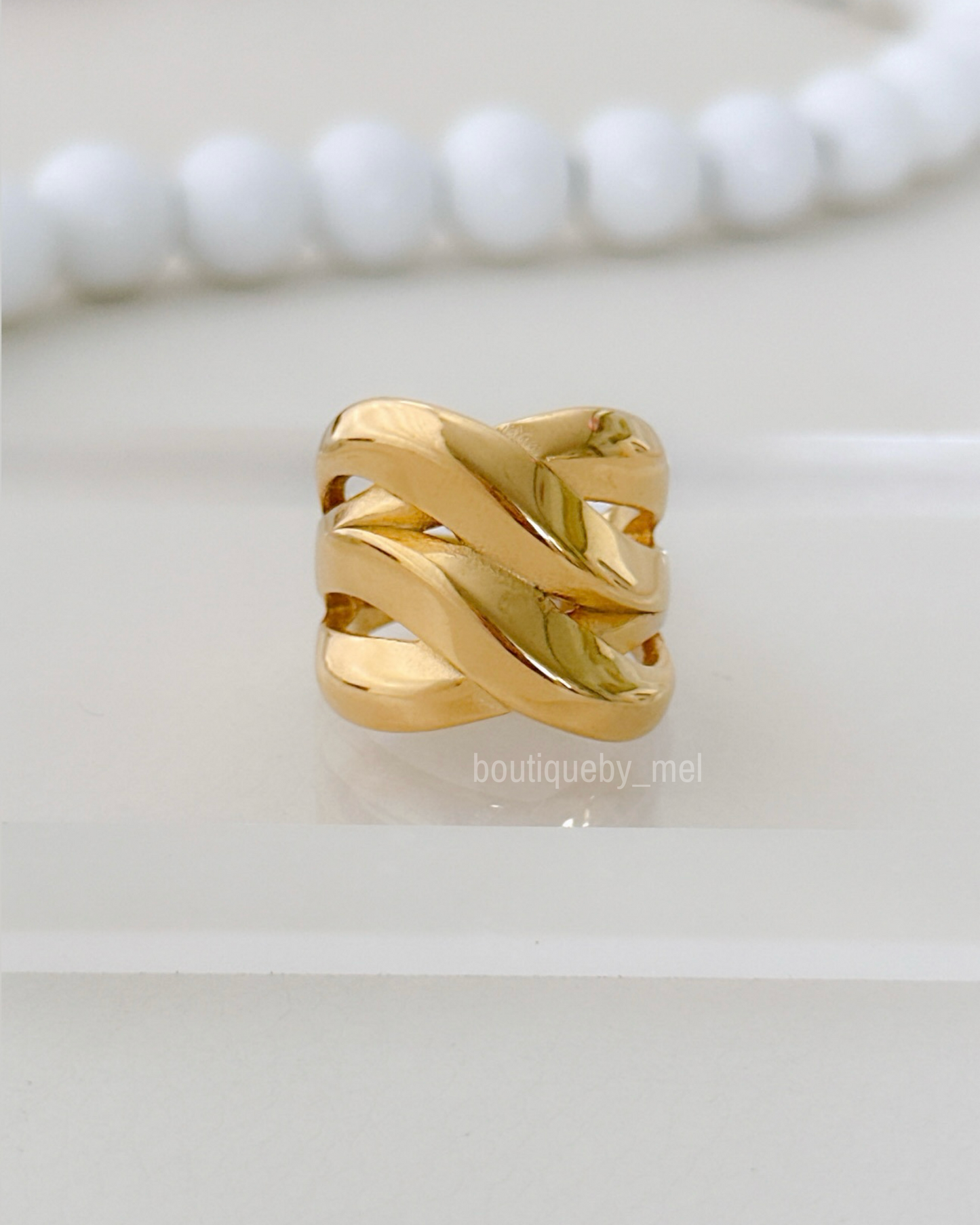 Twisted Ring