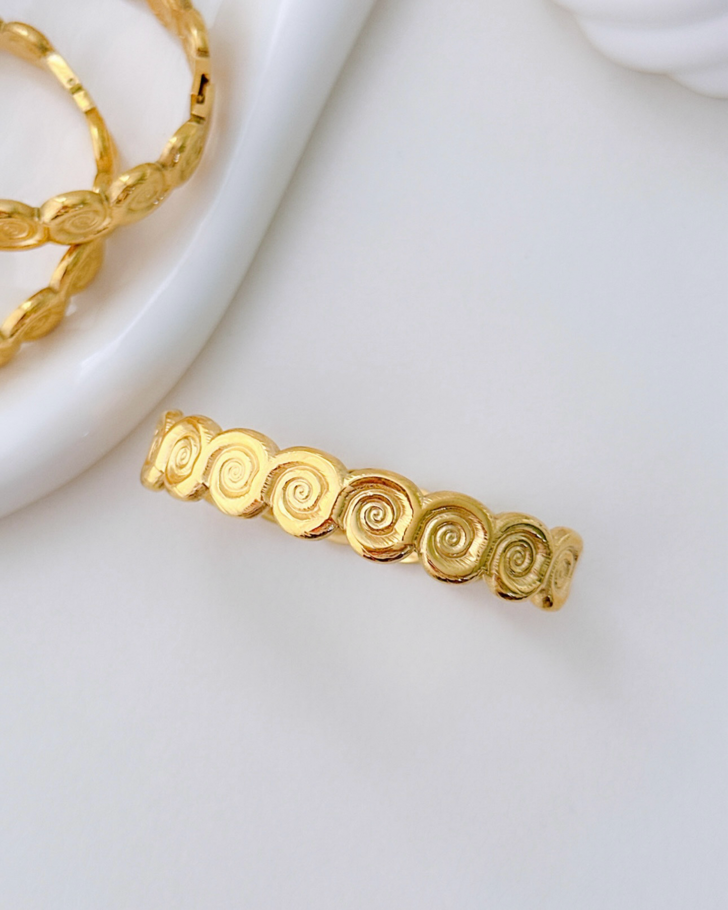 Seashells Bangle
