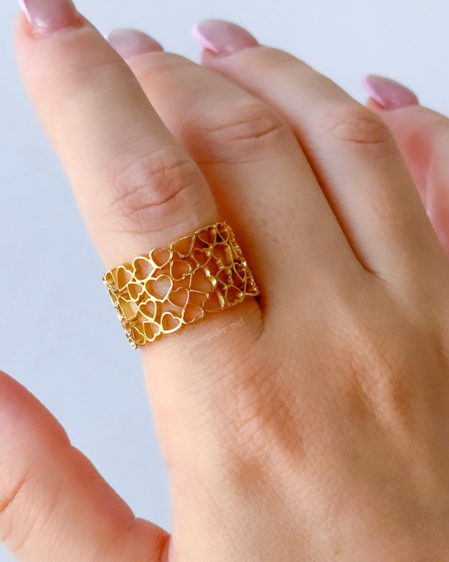 Mini Hearts Ring