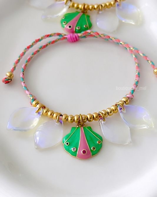 Green Shell Bracelet