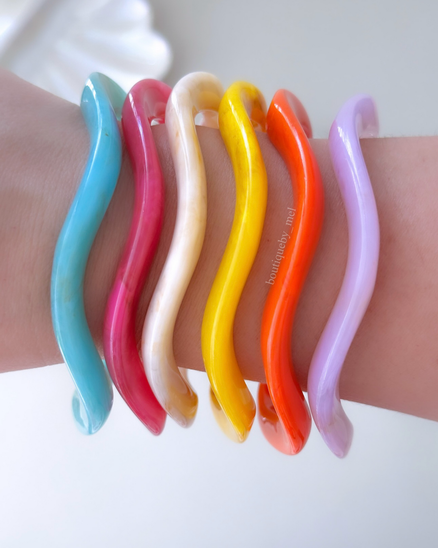 Wave Bangles (Set of 6)