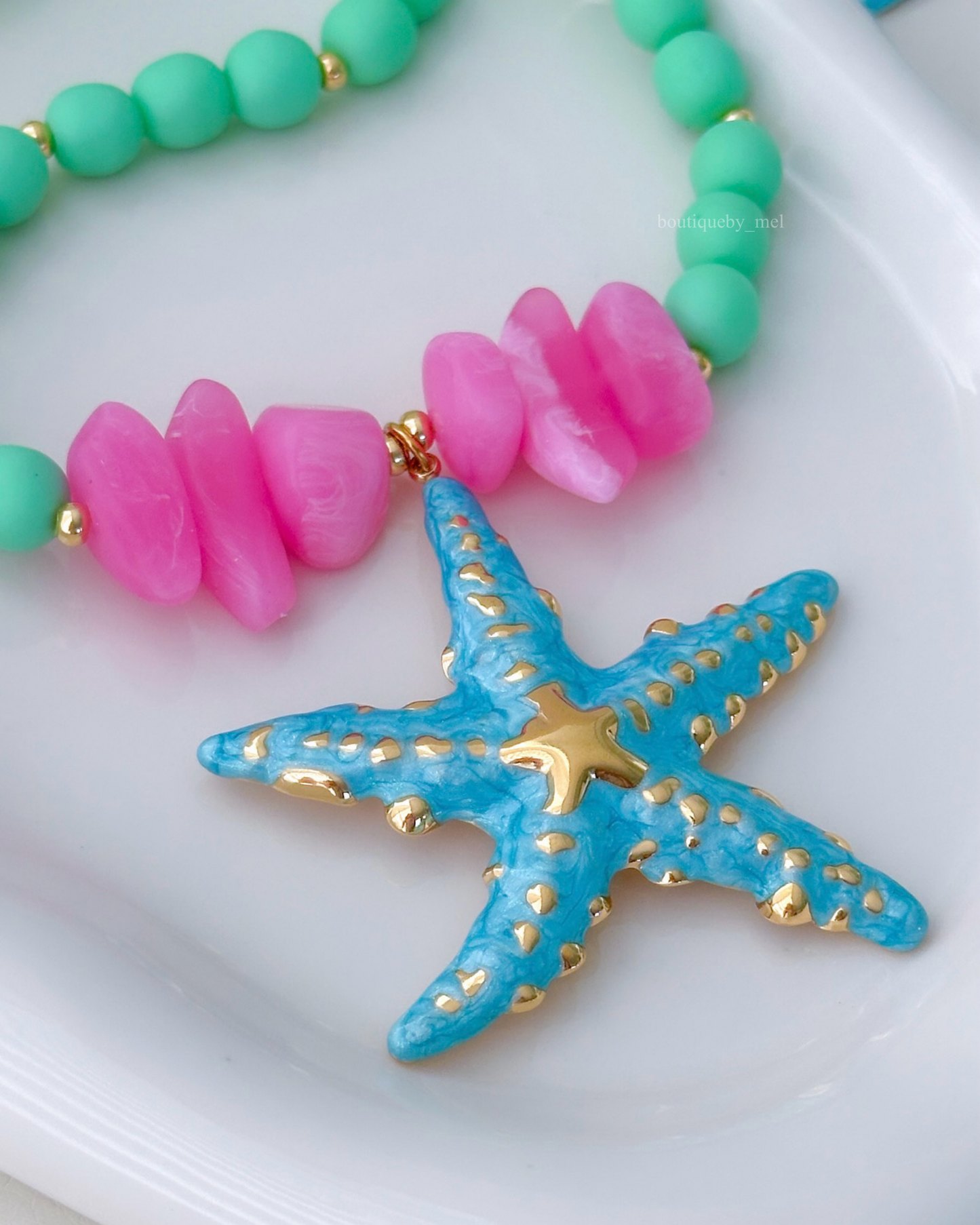 Mint Lagoon Necklace