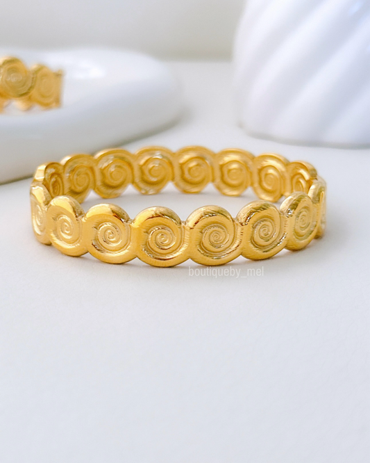 Seashells Bangle