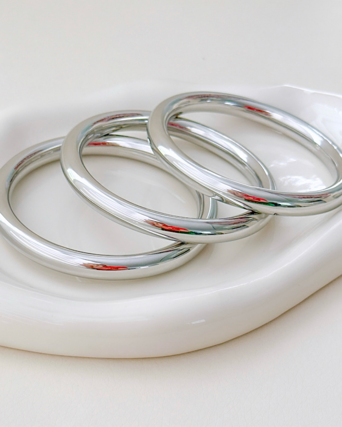 Silver Bangles / Set of 3