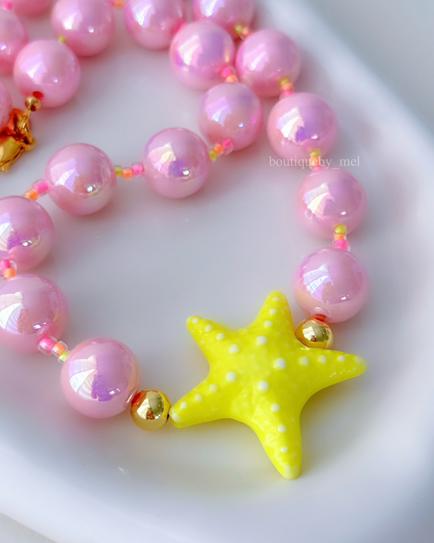 Sunny Starfish Necklace