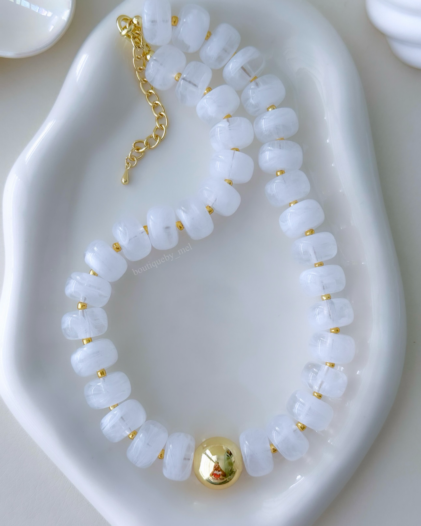 Amalfi White Necklace