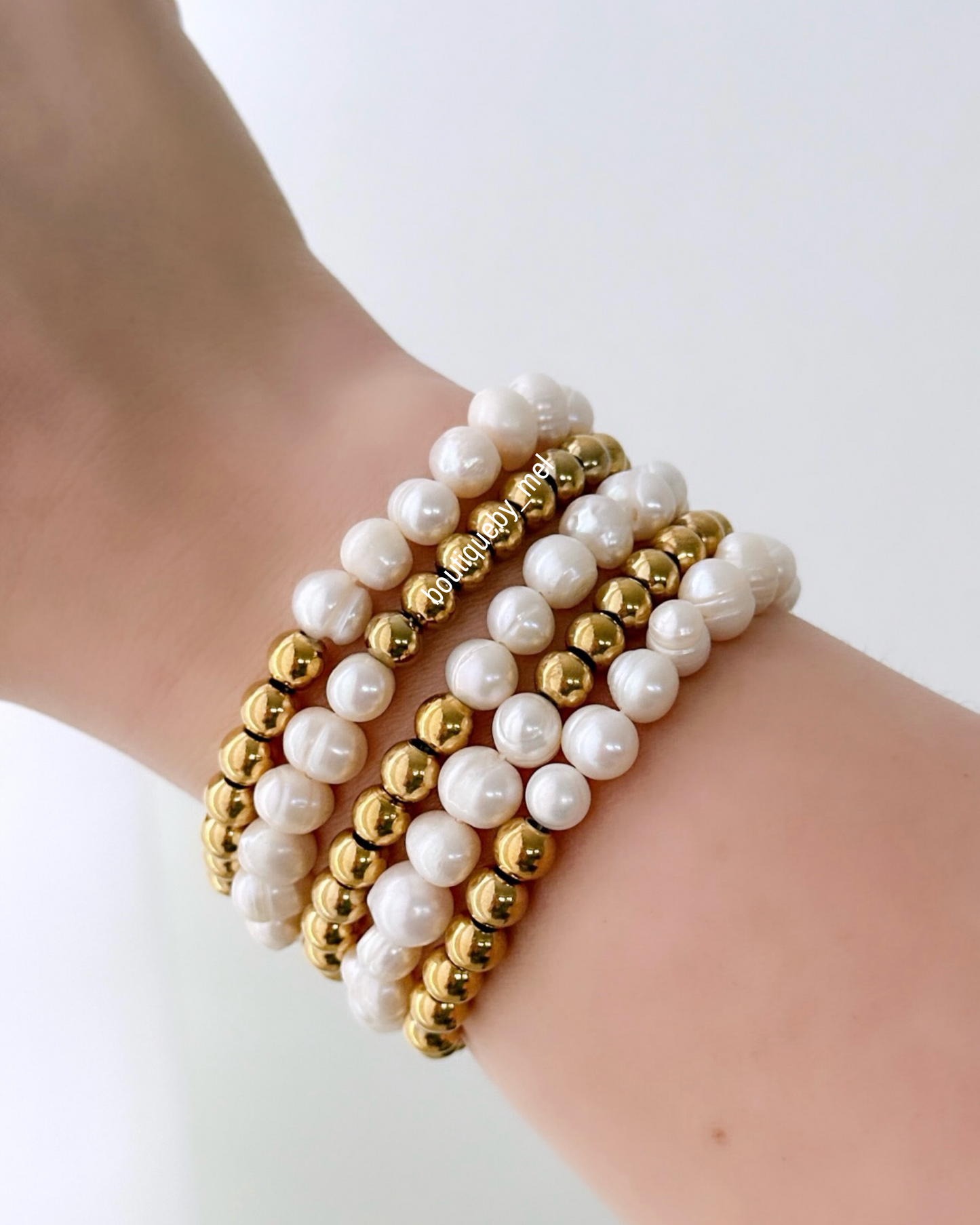 Gold & White Bracelet