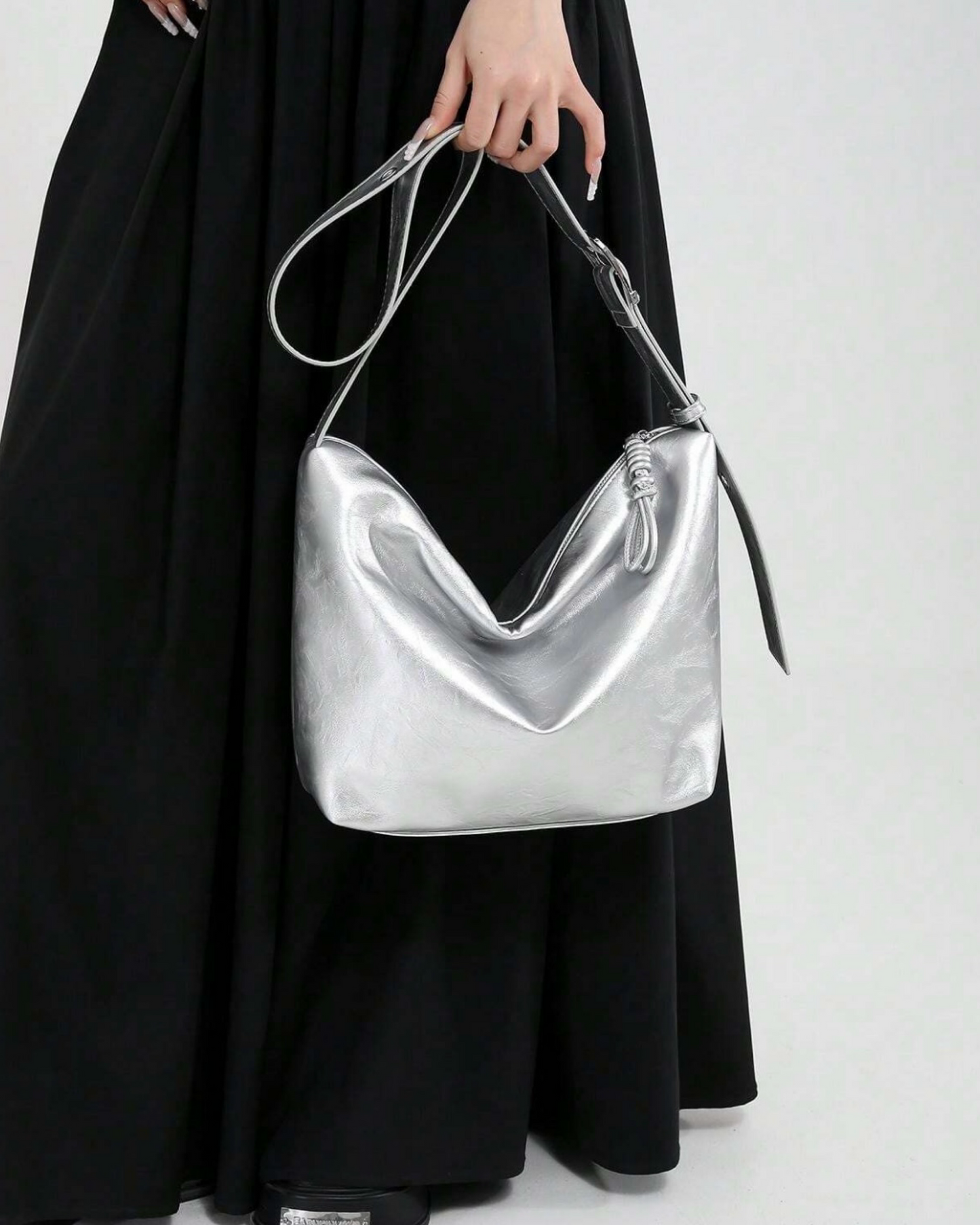 Silver Handbag / Crossbody