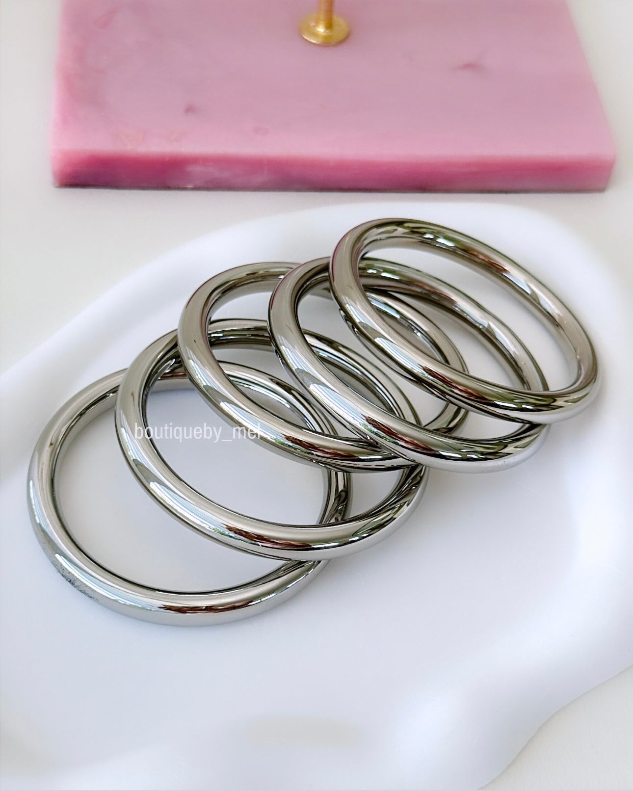 Chunky Silver Bangle (8mm)