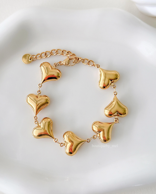 Golden Hearts Bracelet