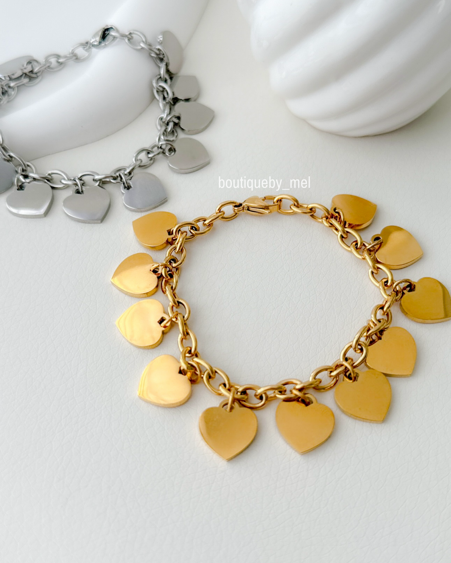 Lot of Hearts Bracelet