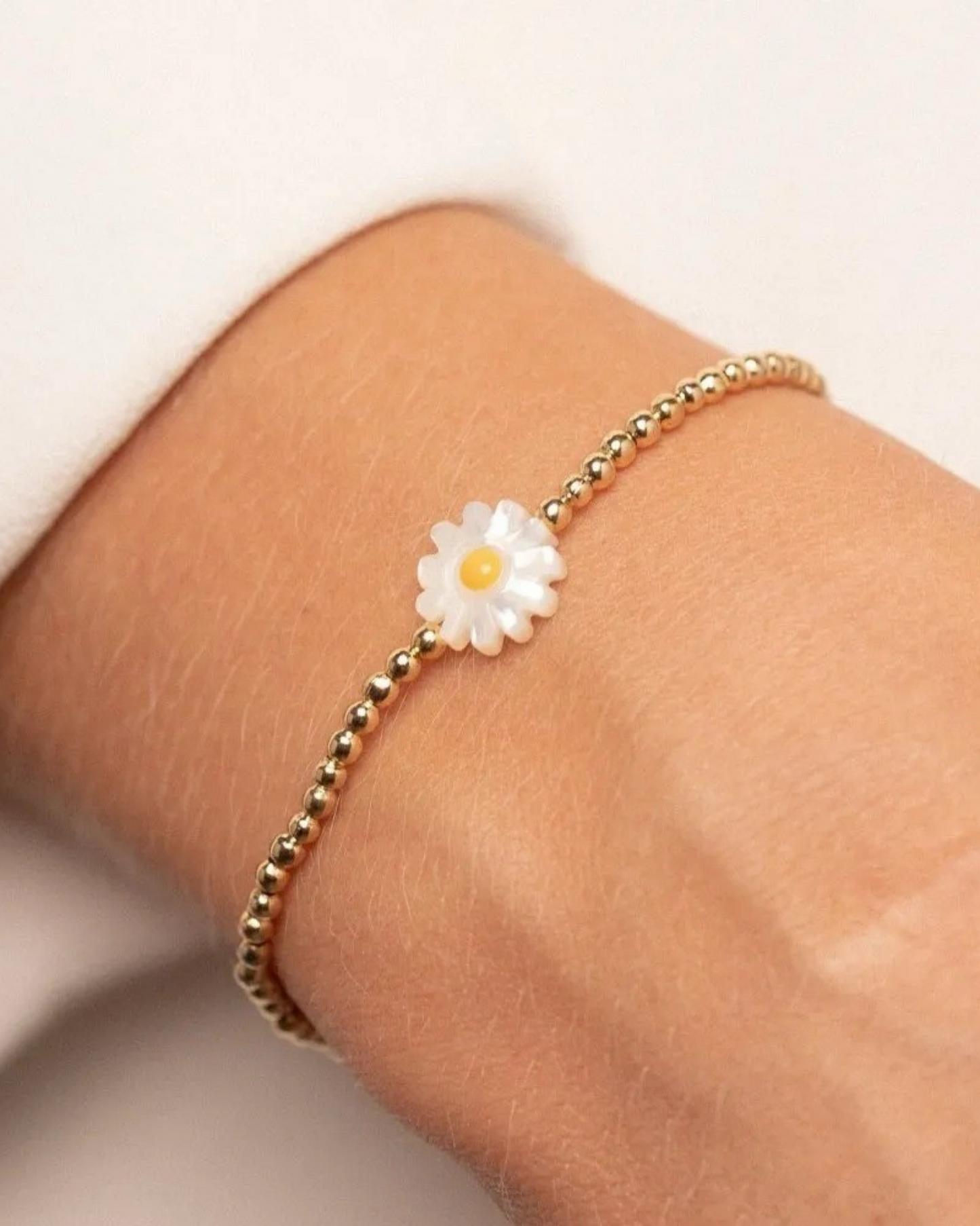 White Daisy Bracelet