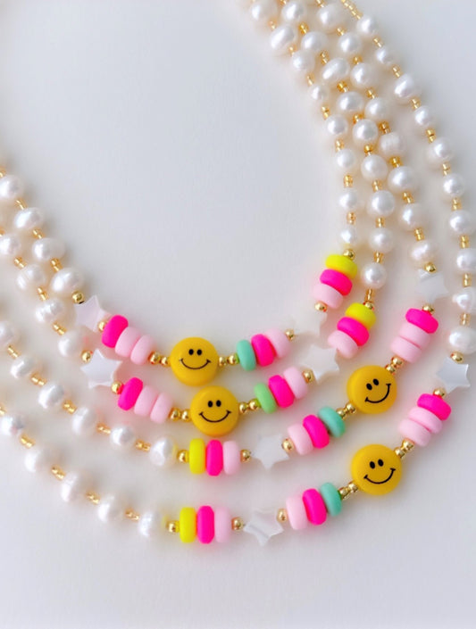 Happy Pearls Necklace