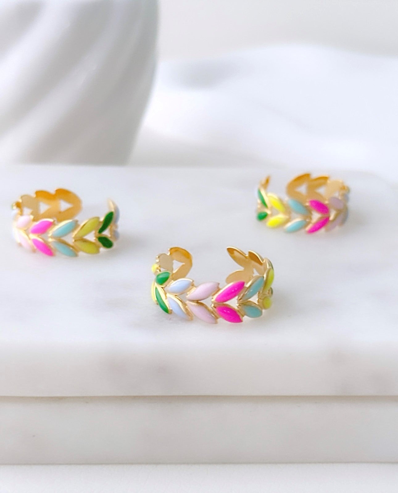 Colorful Leaves Ring